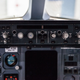 Panel de control del piloto automático de un Airbus A340 . Wikimedia Commons